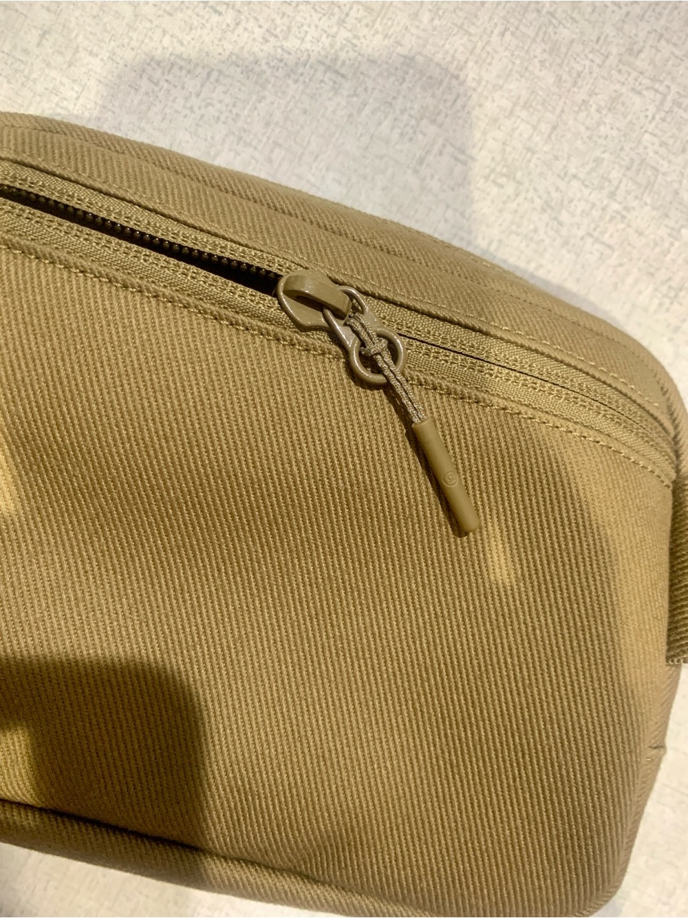 Lulu Everywhere Belt Bag Brown/ Khaki Tan Fanny Pack Lululemon EBB 1L Waist Cros - Picture 8 of 9